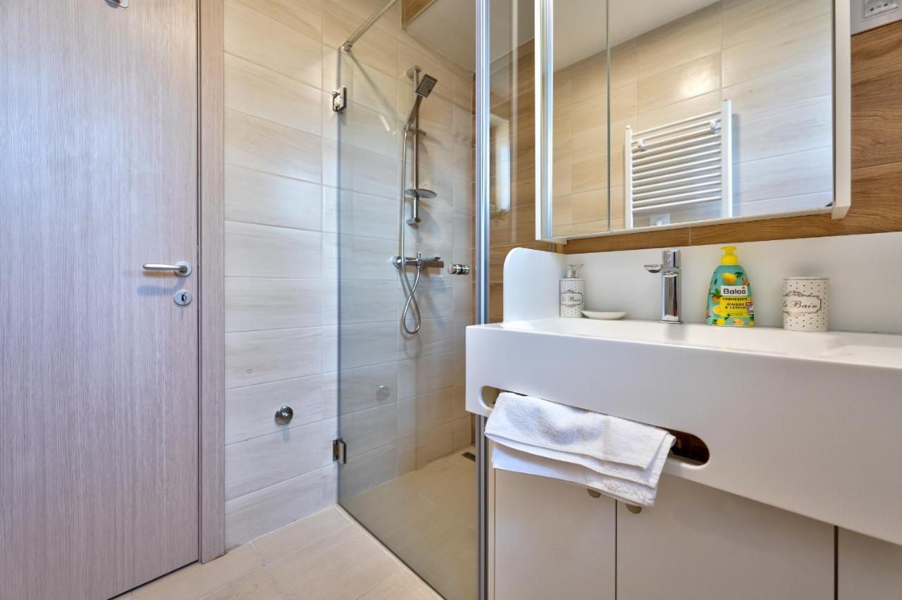 Venera Lux Apartment *